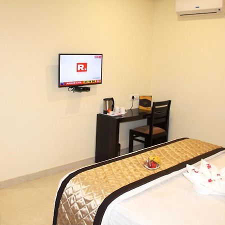 Citrus Hotel גאזיאבאד מראה חיצוני תמונה
