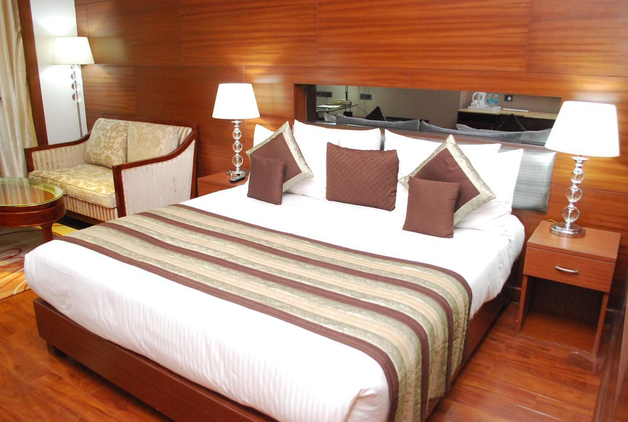 Citrus Hotel גאזיאבאד מראה חיצוני תמונה
